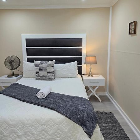 Cozy Cabin Midrand Exterior foto